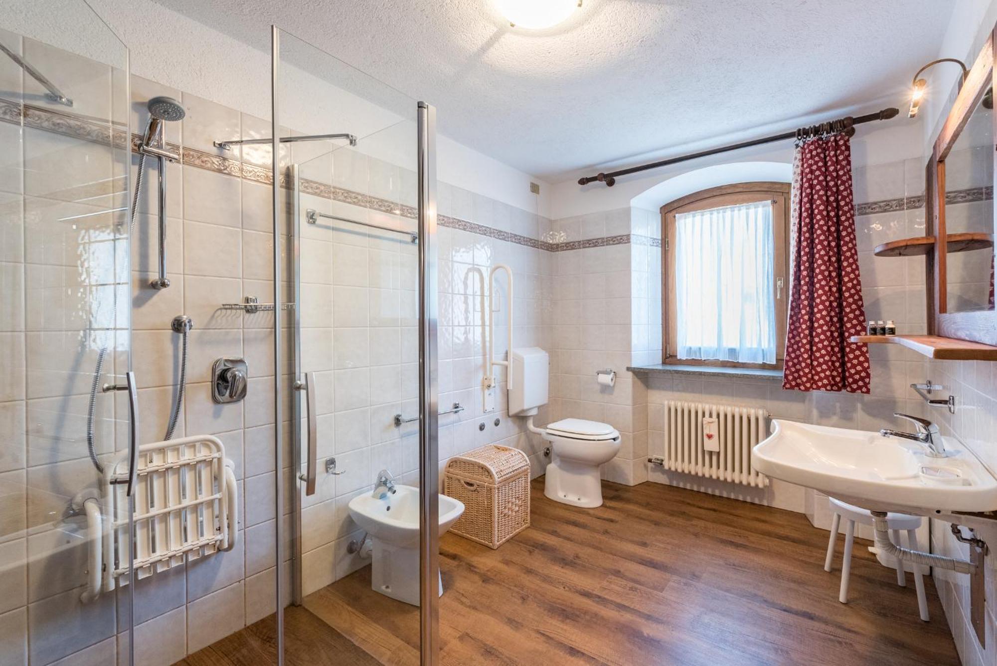 Maison Lo Triolet Introd Εξωτερικό φωτογραφία